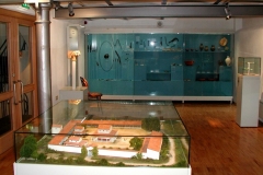 Martberg_mit_Vitrine_2